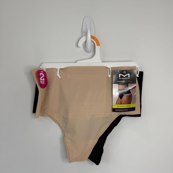 2PK Maidenform Shaping Smooths Thongs Black and Nude - Picture 1 of 4